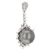 Load image into Gallery viewer, 14k White Gold 0.70ctw Diamond &amp; 13.50mm Black Cultured Tahitian Pearl endant