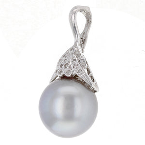 14k White Gold 0.20ctw Diamond & 14.50mm Black Cultured Tahitian Pearl Pendant