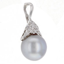 Load image into Gallery viewer, 14k White Gold 0.20ctw Diamond &amp; 14.50mm Black Cultured Tahitian Pearl Pendant