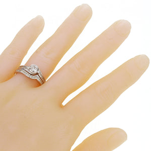 14k White Gold 0.91ctw Diamond Half-Bezel Swirl Matching 2 Piece Bridal Ring Set
