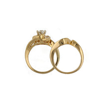 Load image into Gallery viewer, 14k Yellow Gold 3/4ctw Diamond Baguette Matching 2 Piece Bridal Ring Set