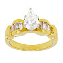 Load image into Gallery viewer, 18k Yellow Gold 1.23ctw Pear Shaped Diamond Engagement Ring