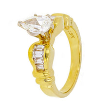 Load image into Gallery viewer, 18k Yellow Gold 1.23ctw Pear Shaped Diamond Engagement Ring
