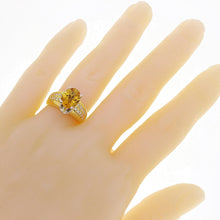 Load image into Gallery viewer, 18k Yellow Gold 3.29ctw Oval Citrine &amp; Diamond Ring