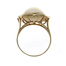 Load image into Gallery viewer, 14k Yellow Gold 1/4ctw Diamond &amp; 13mm Mabe Pearl Flower Ring